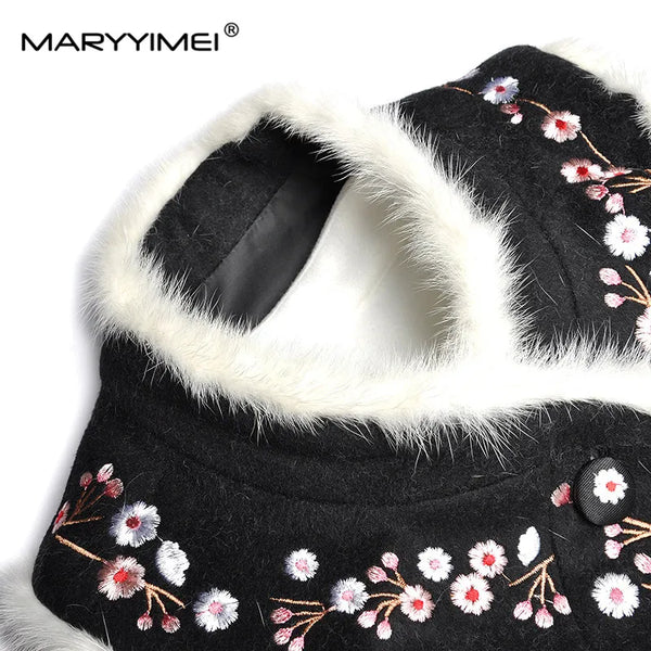 Womens Elegant Woolen Designer Coat Rabbit Fur Collar Embroidery