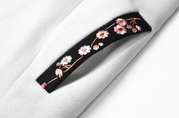 Womens Elegant Woolen Designer Coat Rabbit Fur Collar Embroidery