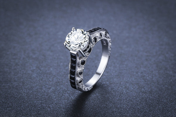 Womens Black Awn Luxurious Silver Color Fashion Rings